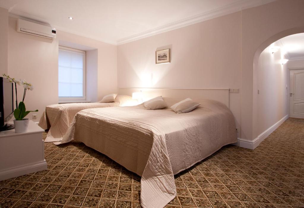 Aparthotel Real House Vilna Habitación foto